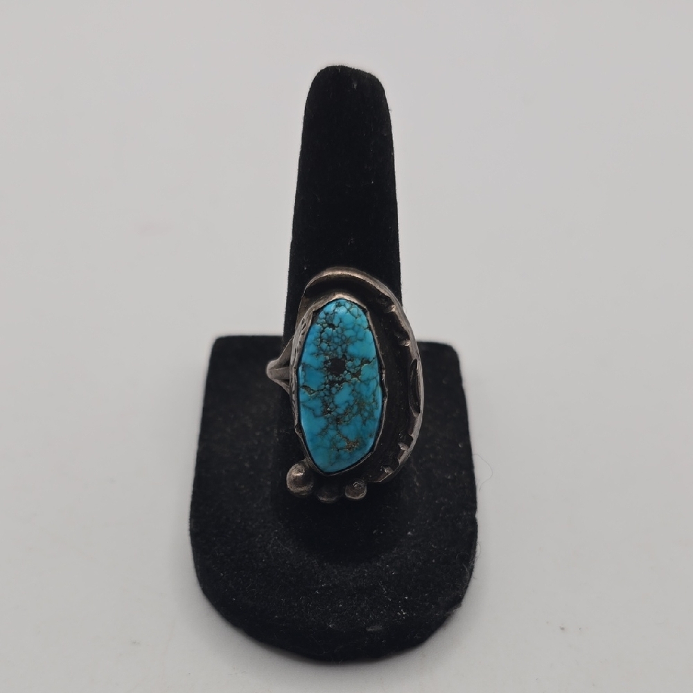 Vintage Native American Turquoise Silver Ring